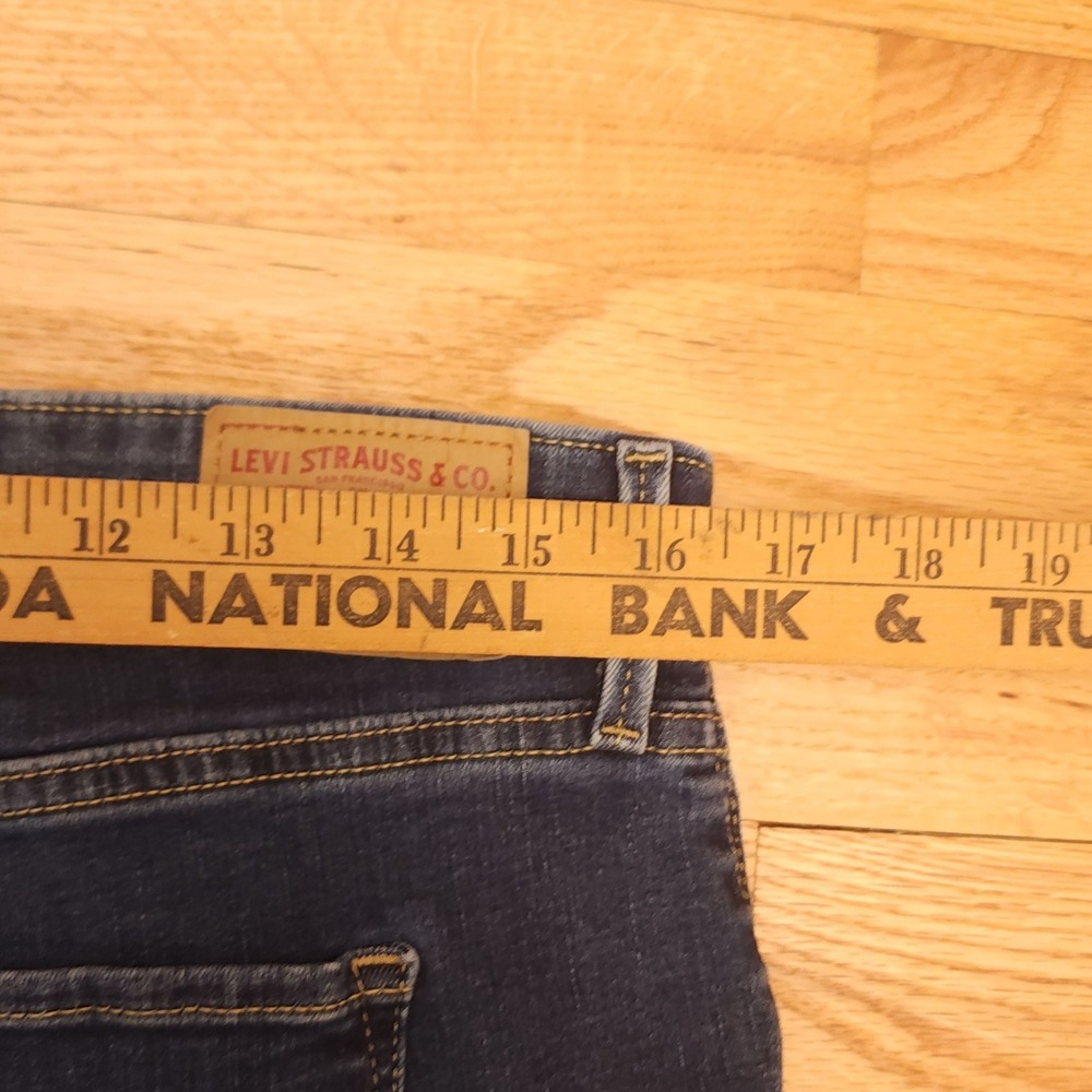 Levi Strauss Classic Mid Rise Skinny Jeans Dark Wash Size 16 - Picture 6 of 12